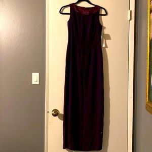 NWT: ADRIANNA PAPELL EVENING DRESS 🌸